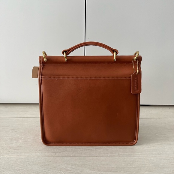 *SOLD LOCAL* COACH | Vintage Willis 9927 in British Tan - Picture 7 of 13